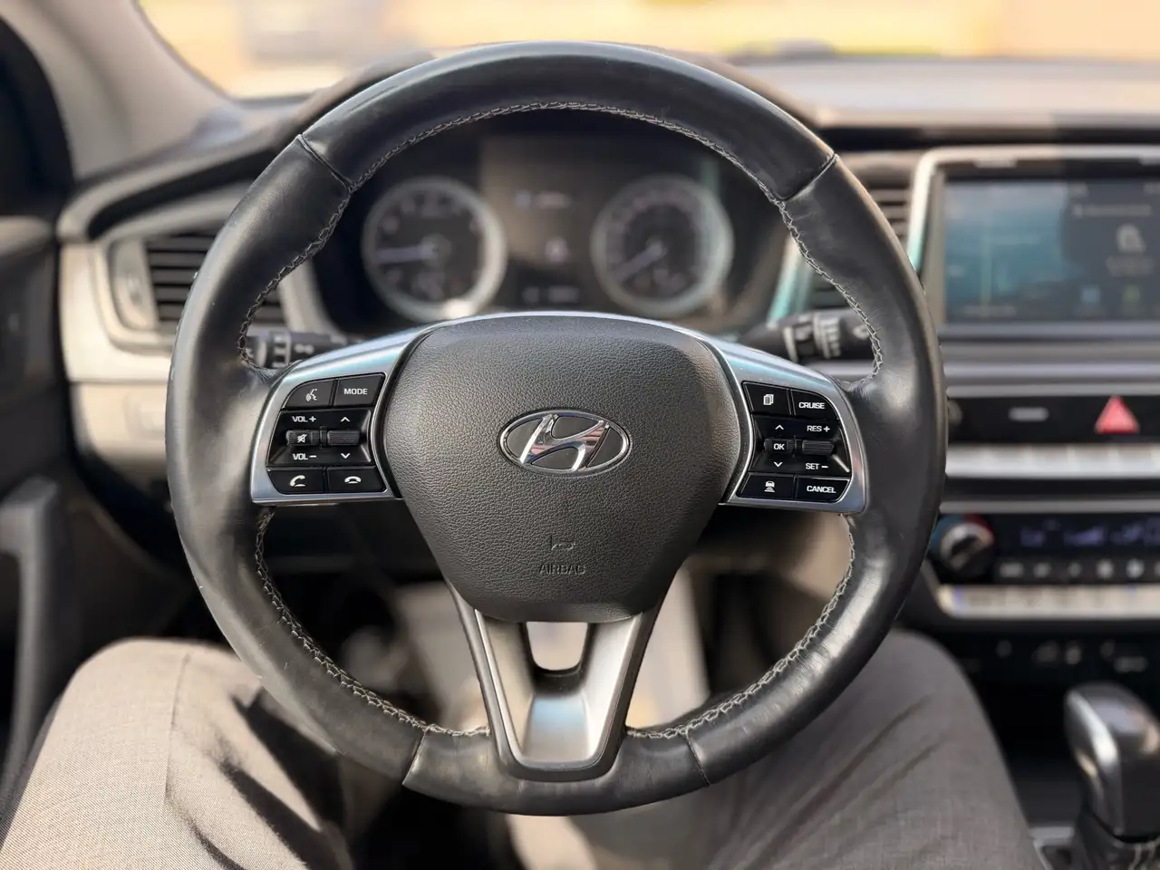 Hyundai SONATA снимка Hyundai SONATA