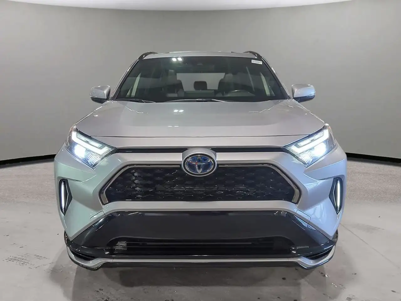 Toyota RAV 4 Prime снимка Toyota RAV 4 Prime
