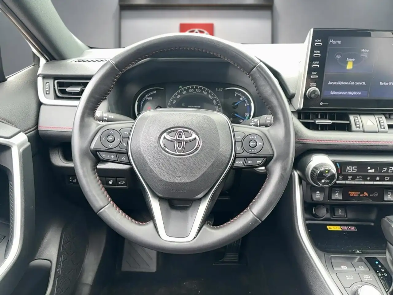 Toyota RAV 4 Prime снимка Toyota RAV 4 Prime