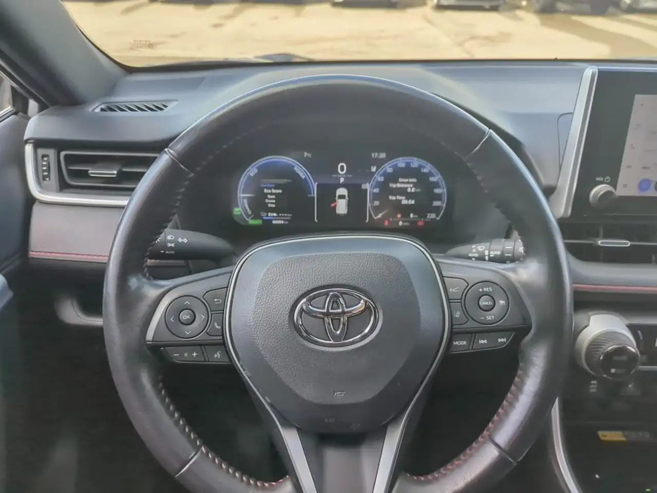 Toyota RAV 4 Prime снимка Toyota RAV 4 Prime