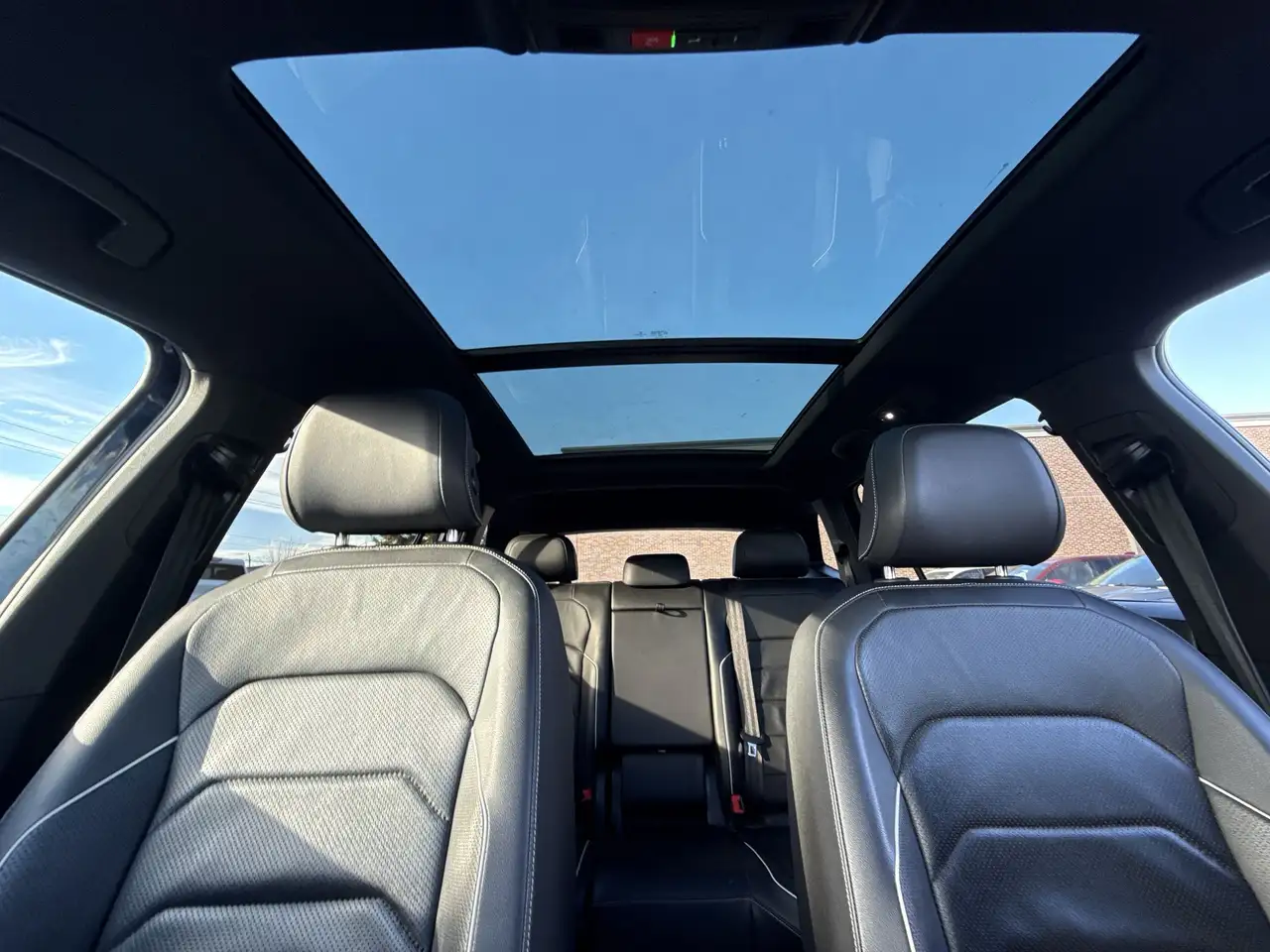 Volkswagen Tiguan снимка Volkswagen Tiguan