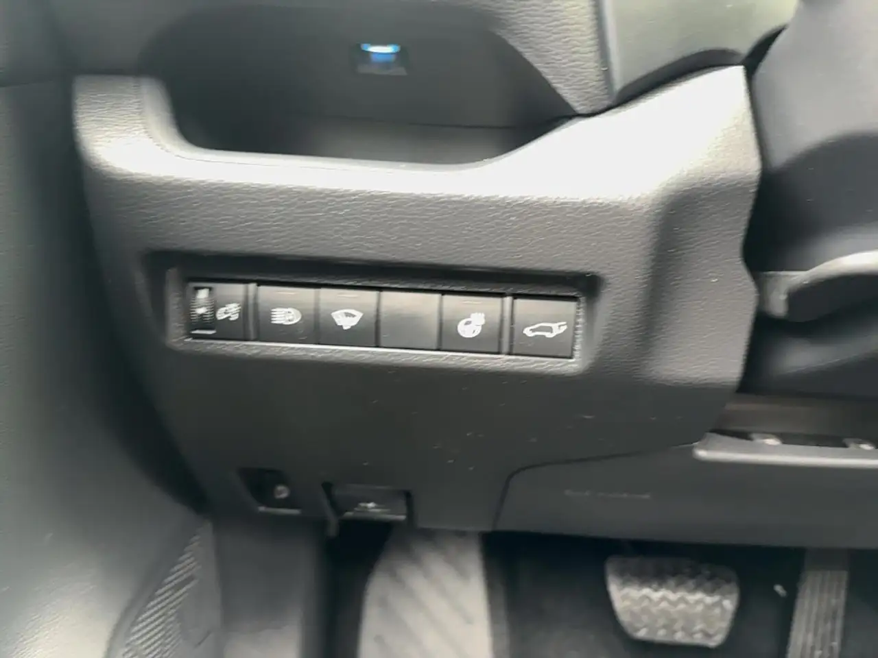 Toyota RAV 4 Prime снимка Toyota RAV 4 Prime