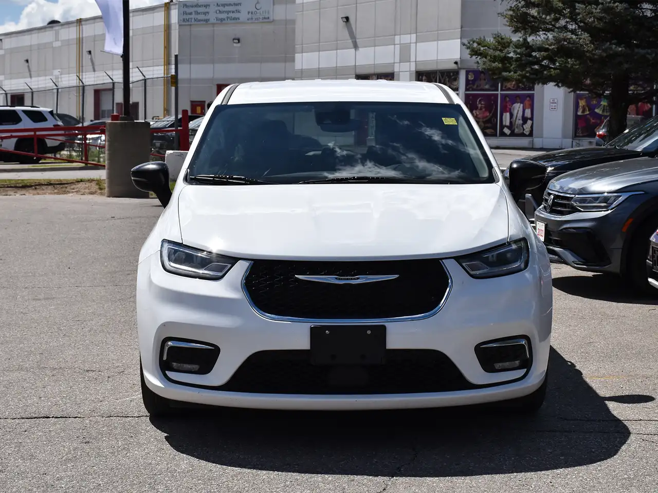 2024 Chrysler Pacifica