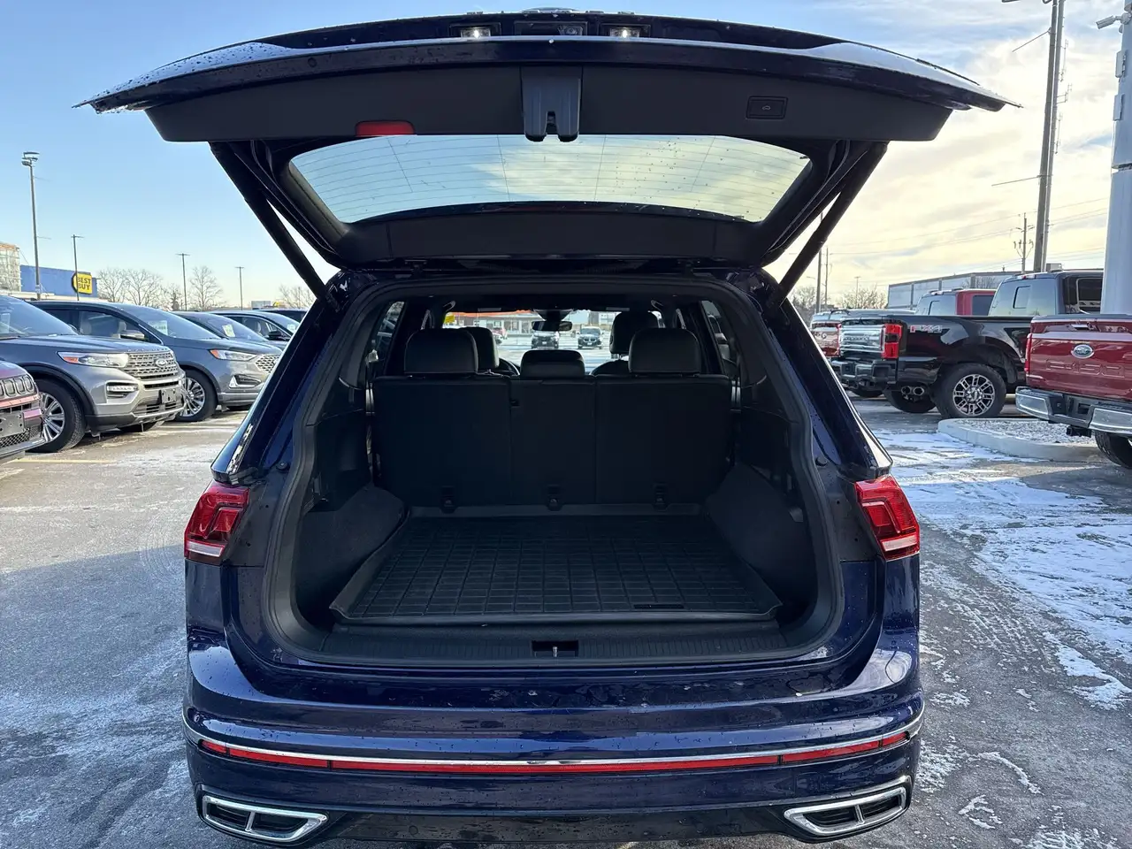 Volkswagen Tiguan снимка Volkswagen Tiguan