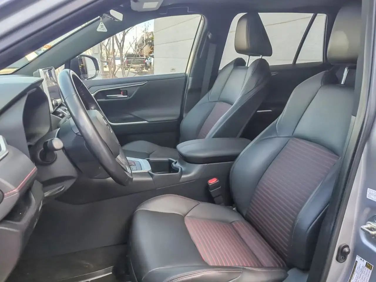 Toyota RAV 4 Prime снимка Toyota RAV 4 Prime