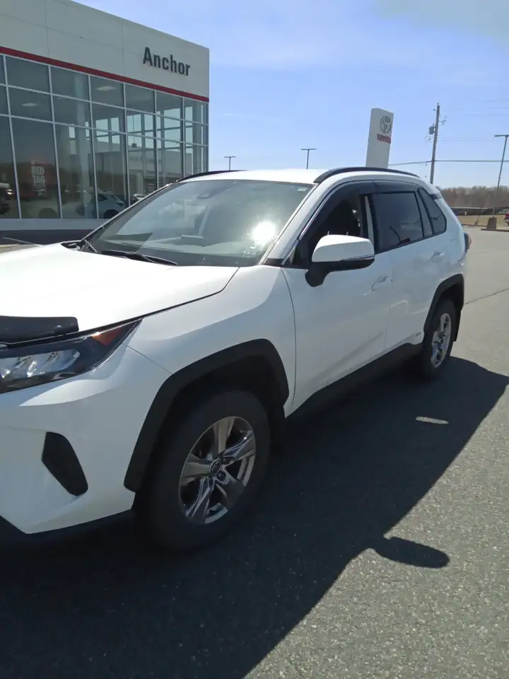 Toyota RAV 4 снимка Toyota RAV 4