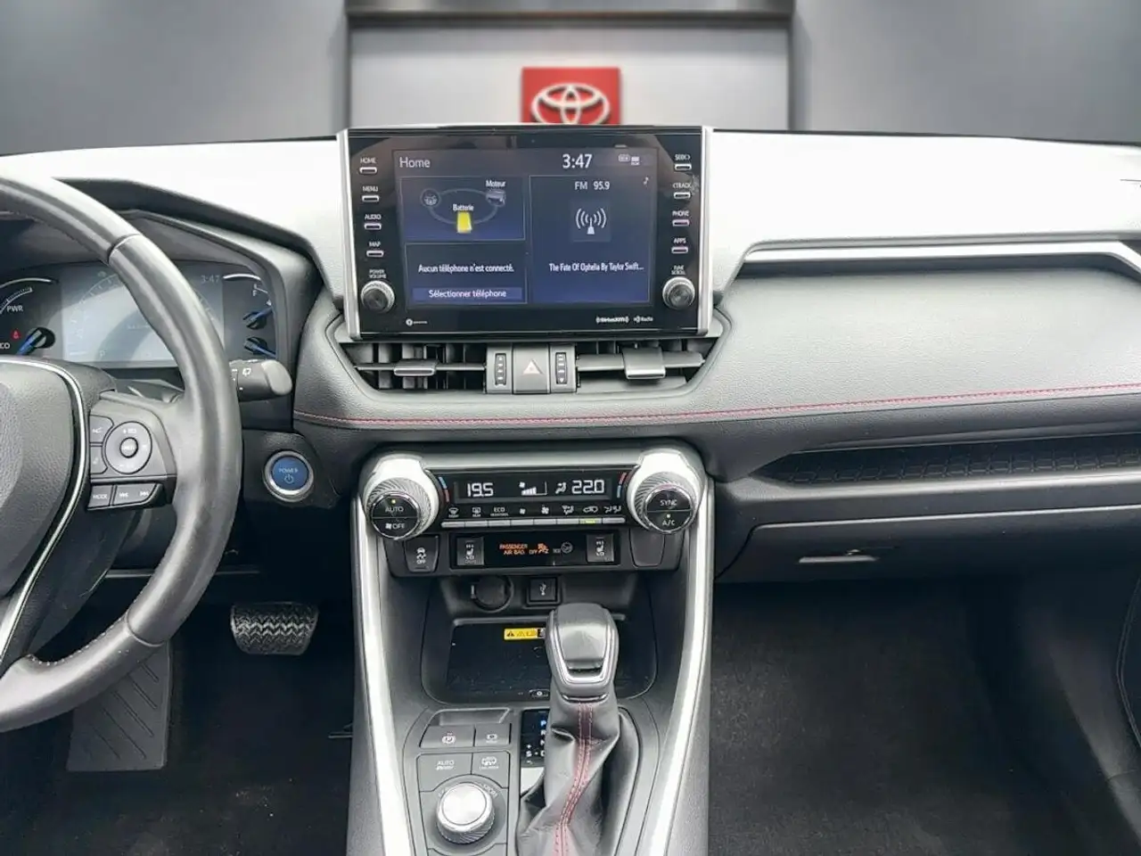 Toyota RAV 4 Prime снимка Toyota RAV 4 Prime