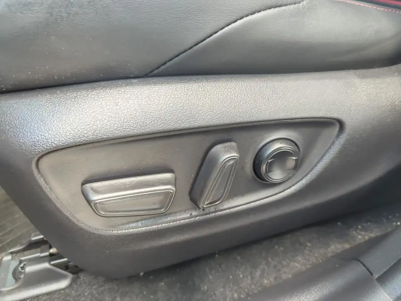 Toyota RAV 4 Prime снимка Toyota RAV 4 Prime