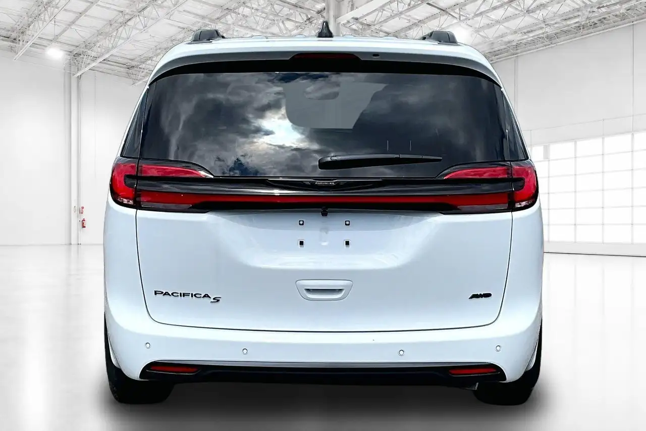 Chrysler Pacifica fotografie Chrysler Pacifica