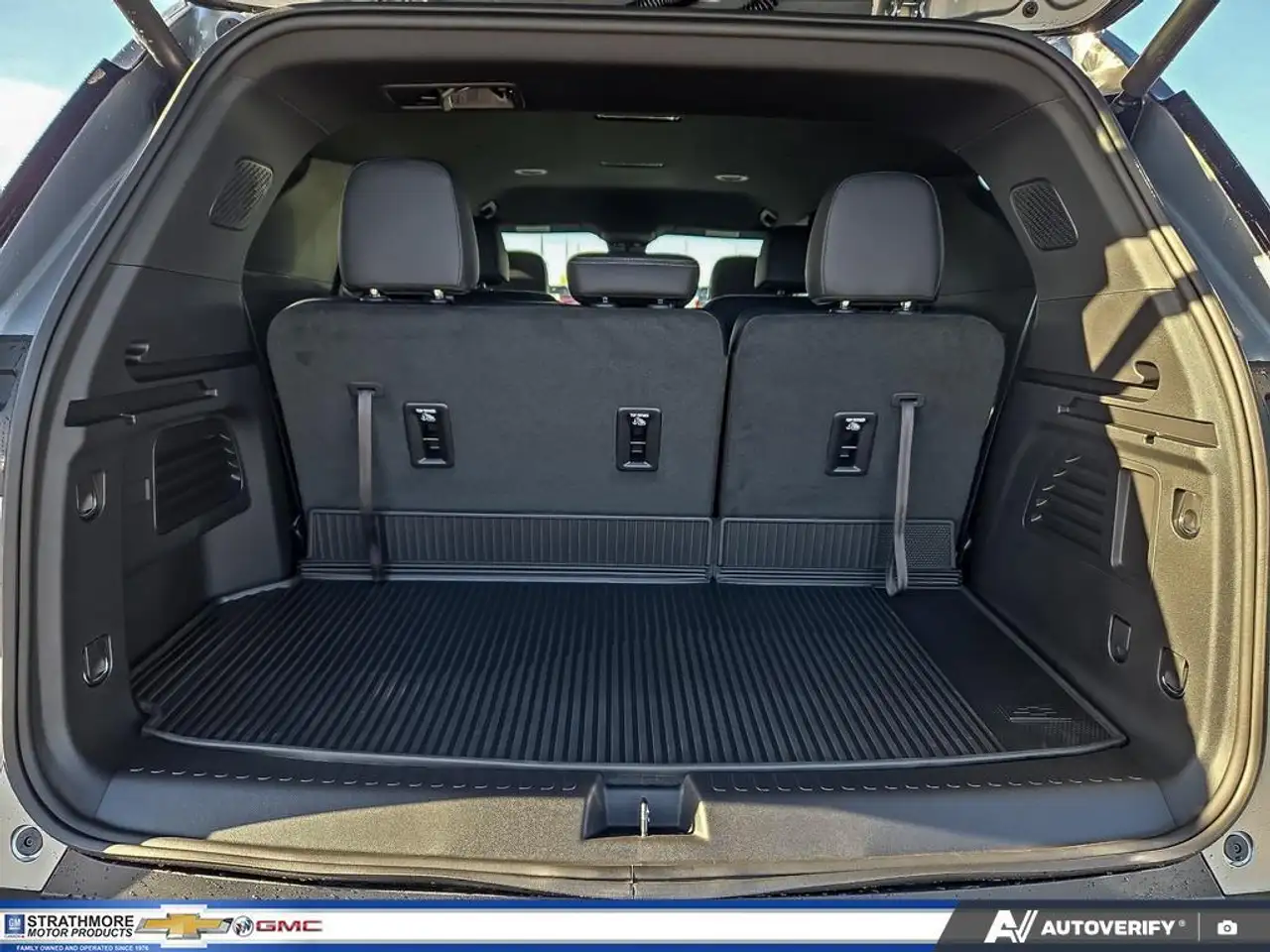 Chevrolet Traverse снимка Chevrolet Traverse