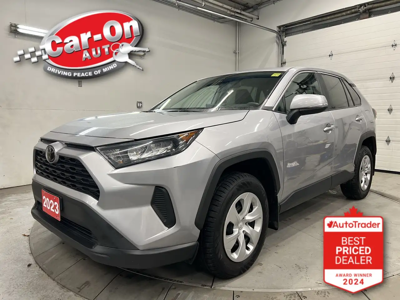 Toyota RAV 4 снимка Toyota RAV 4