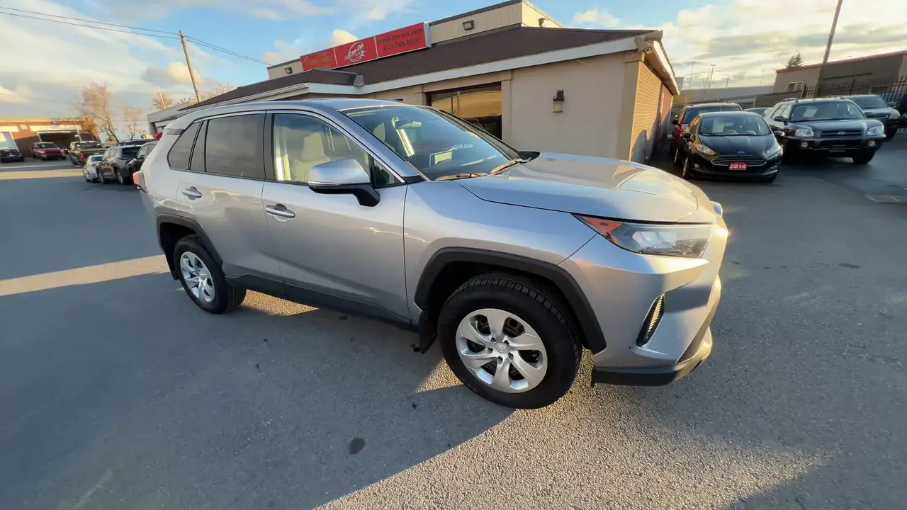 Toyota RAV 4 снимка Toyota RAV 4