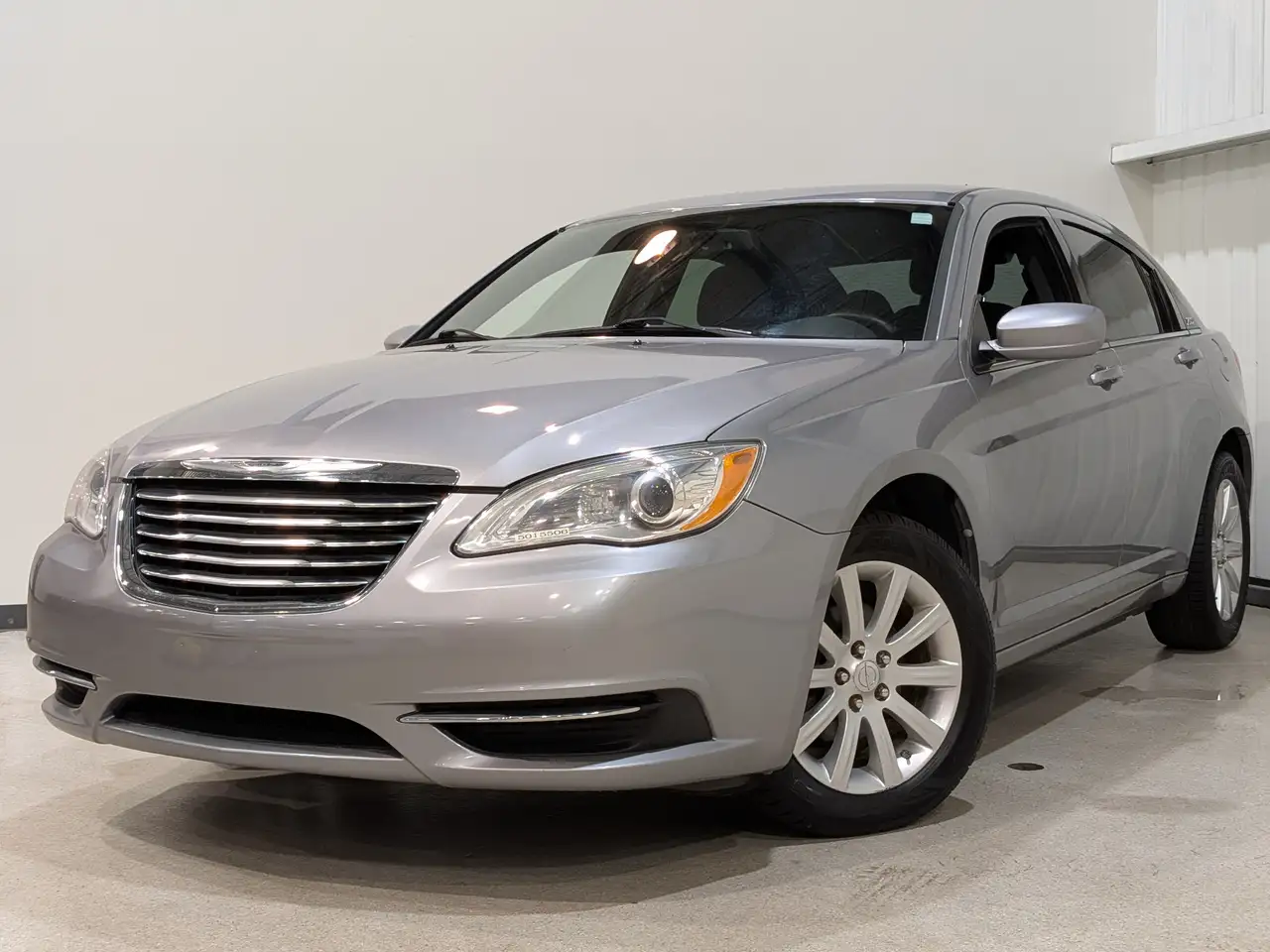 2013 Chrysler 200