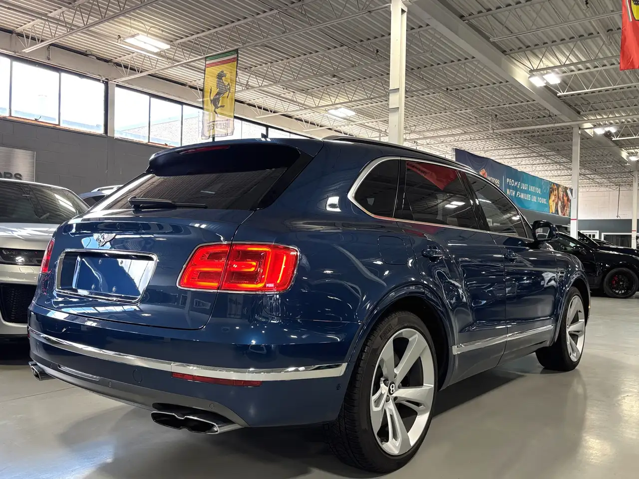Bentley Bentayga fotografie Bentley Bentayga