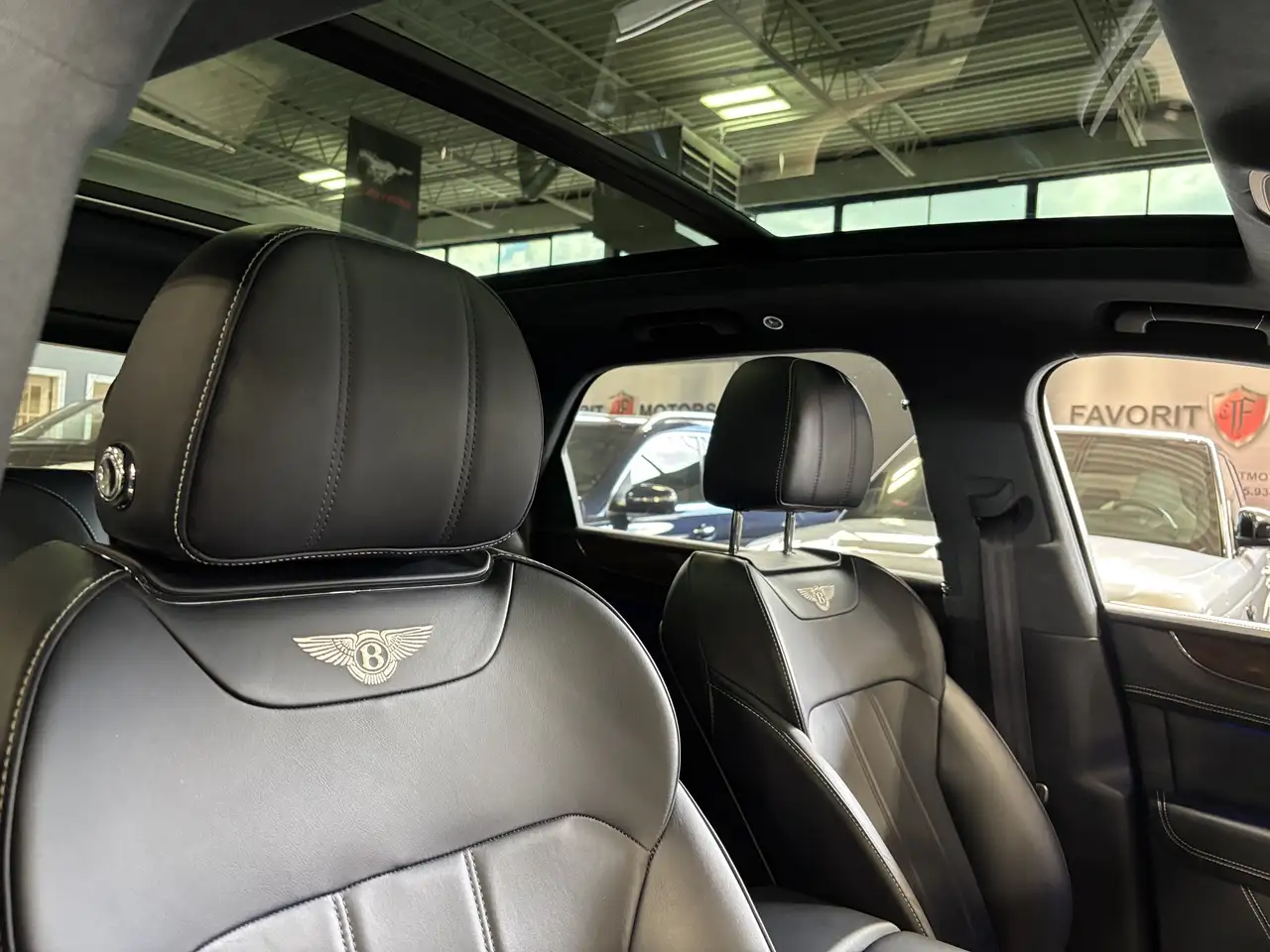 Bentley Bentayga fotografie Bentley Bentayga