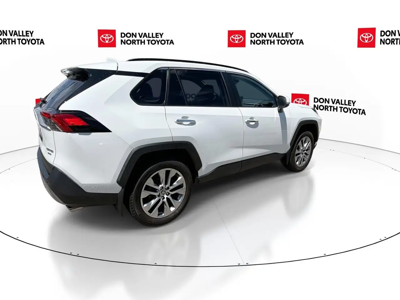 Toyota RAV 4 photo Toyota RAV 4
