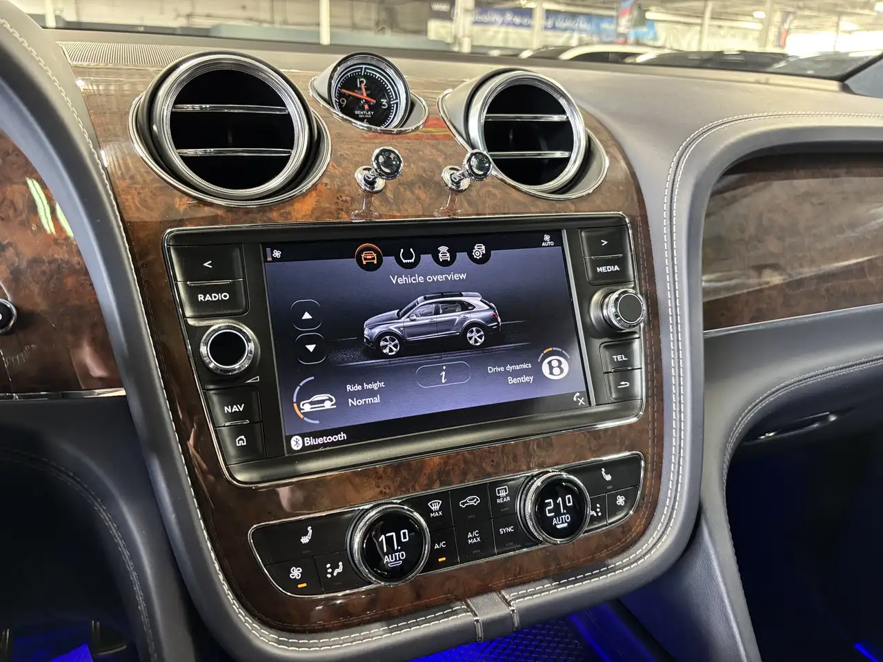 Bentley Bentayga fotografie Bentley Bentayga