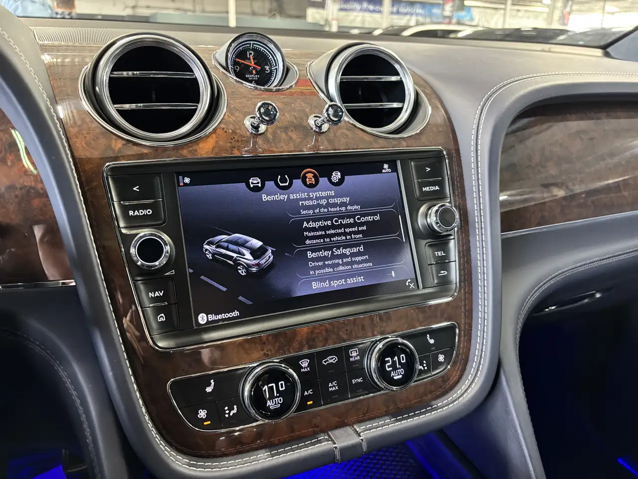 Bentley Bentayga fotografie Bentley Bentayga