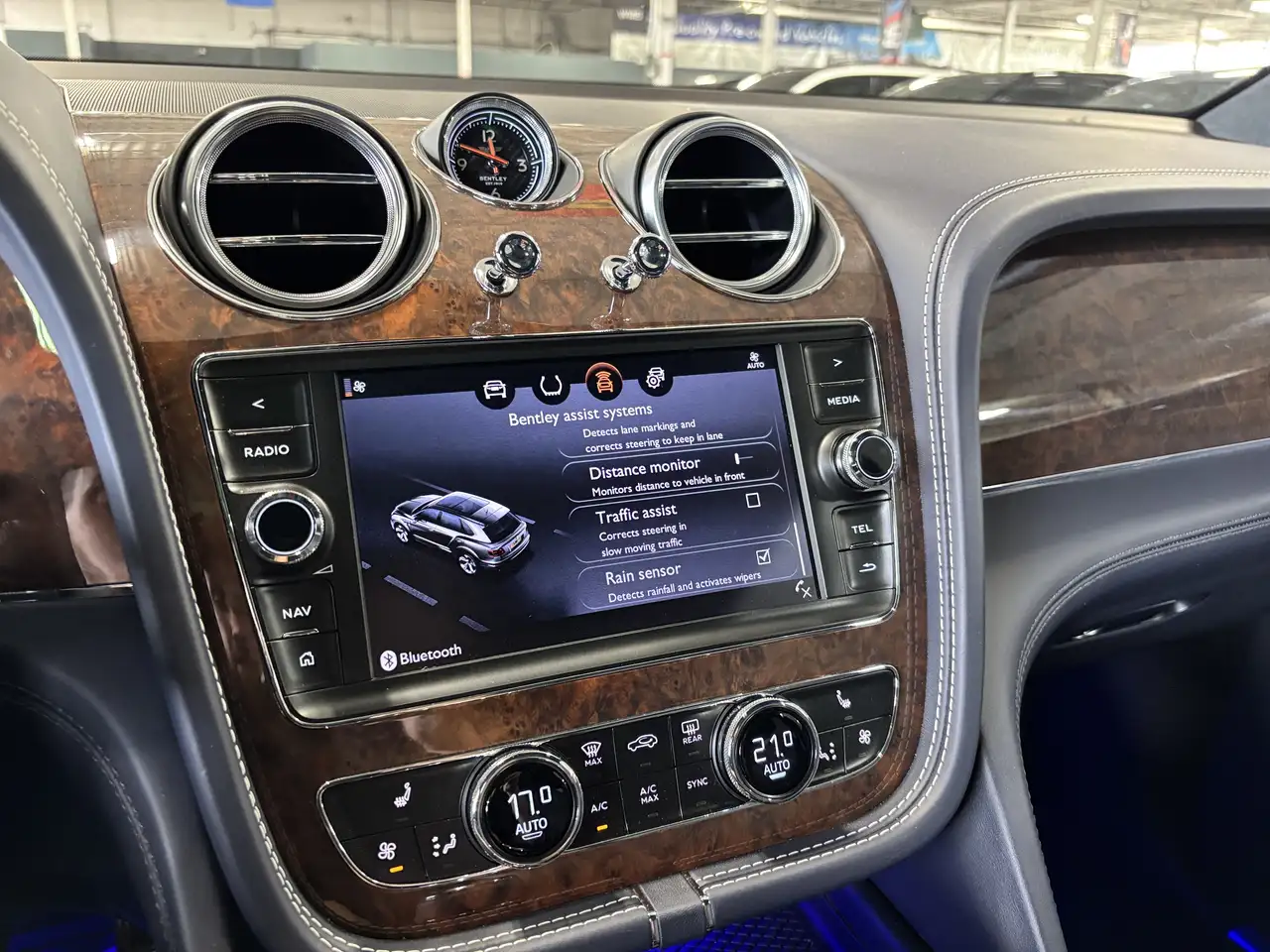 Bentley Bentayga fotografie Bentley Bentayga