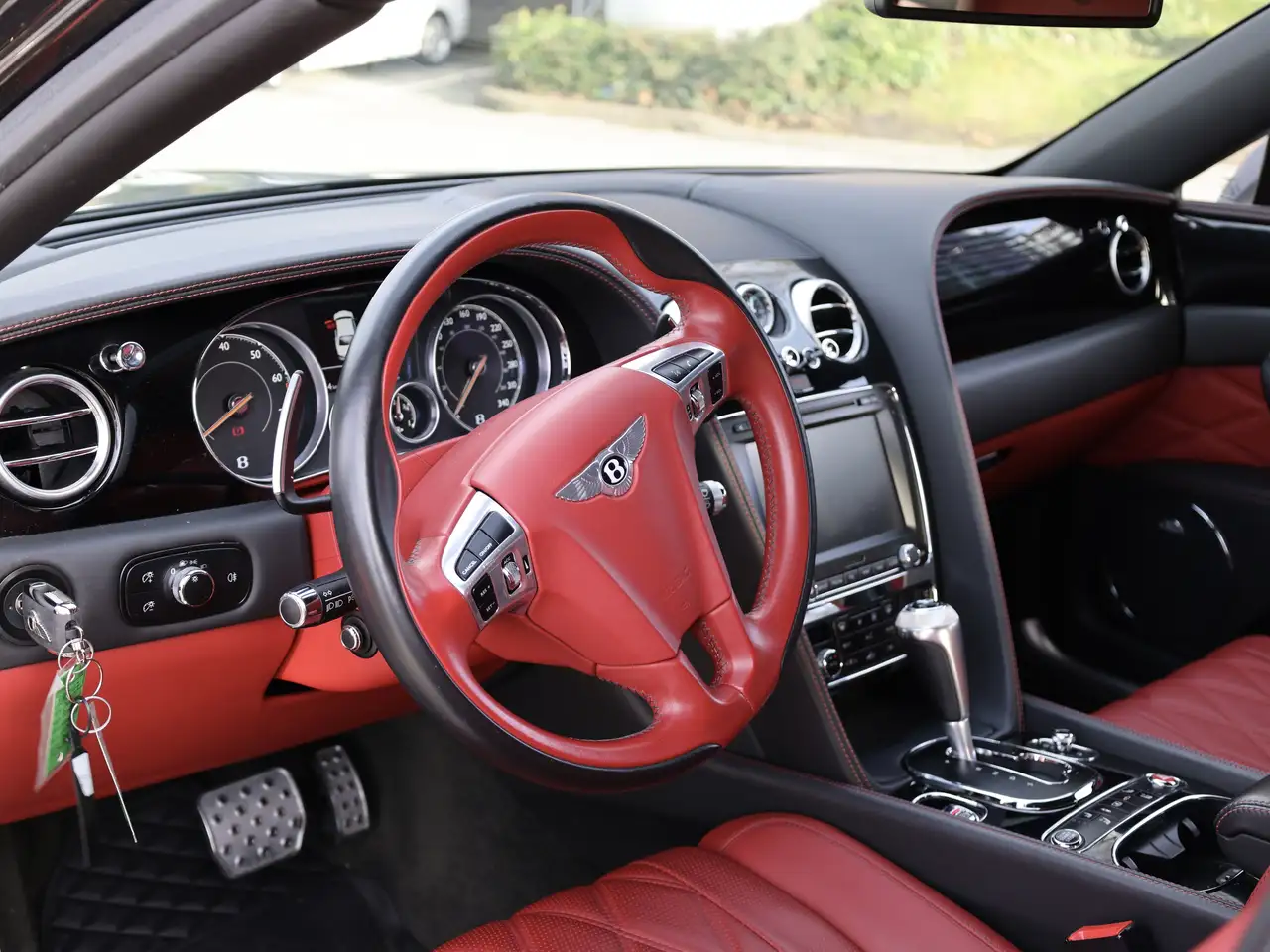 Bentley Flying Spur fotografie Bentley Flying Spur