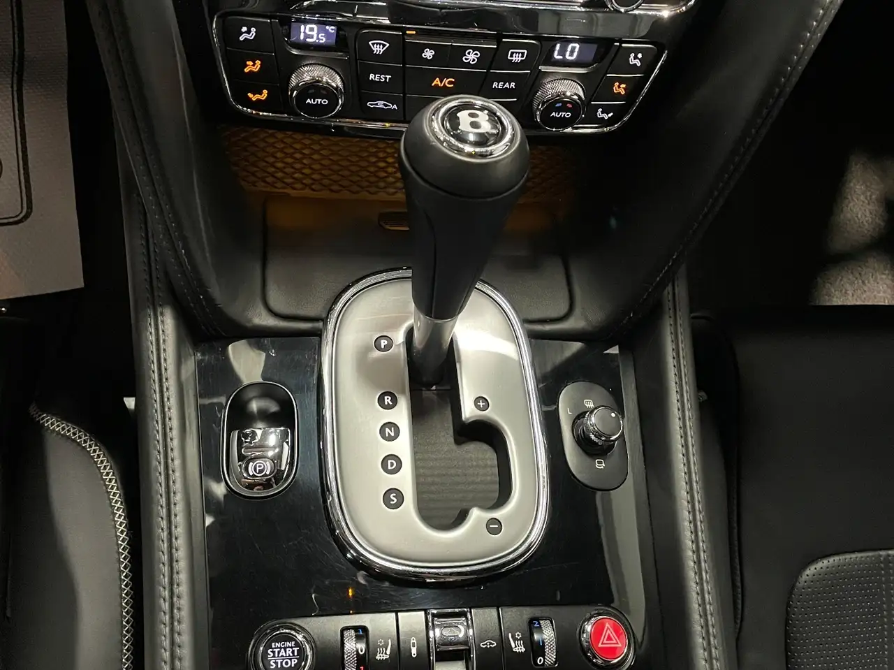 Bentley Continental GT photo Bentley Continental GT
