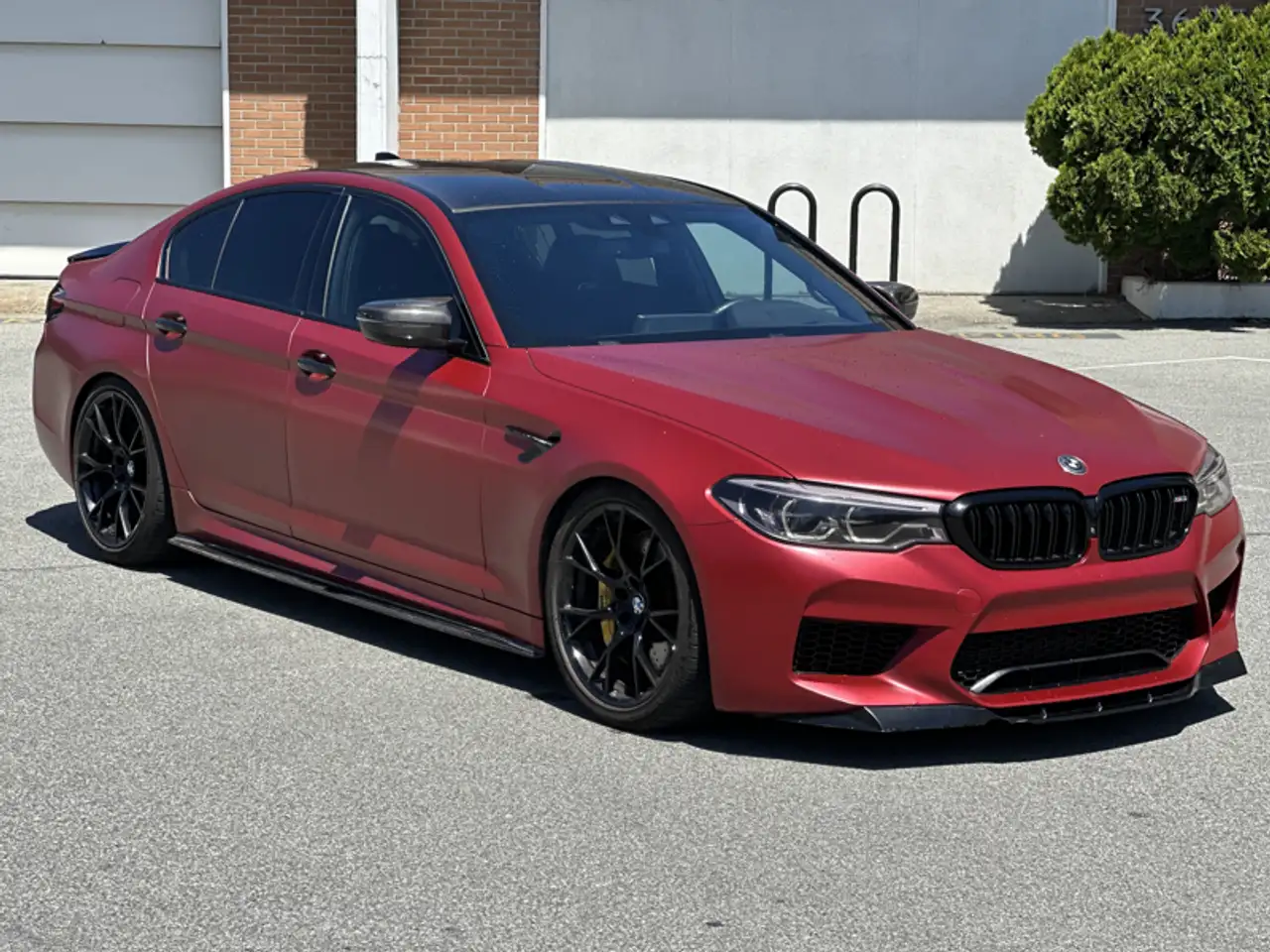 BMW M5 photo BMW M5