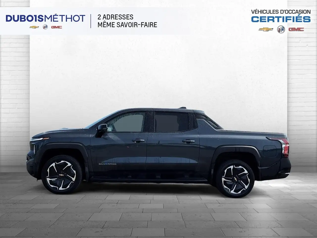 Chevrolet Silverado EV photo Chevrolet Silverado EV