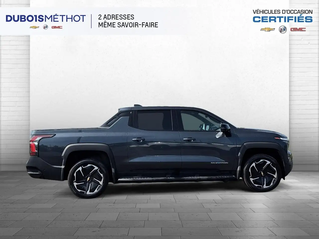 Chevrolet Silverado EV photo Chevrolet Silverado EV