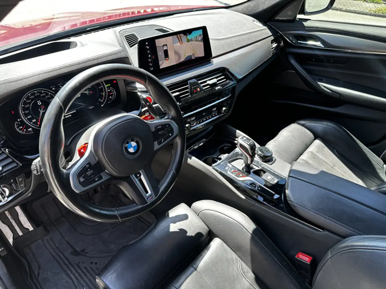 BMW M5 photo BMW M5
