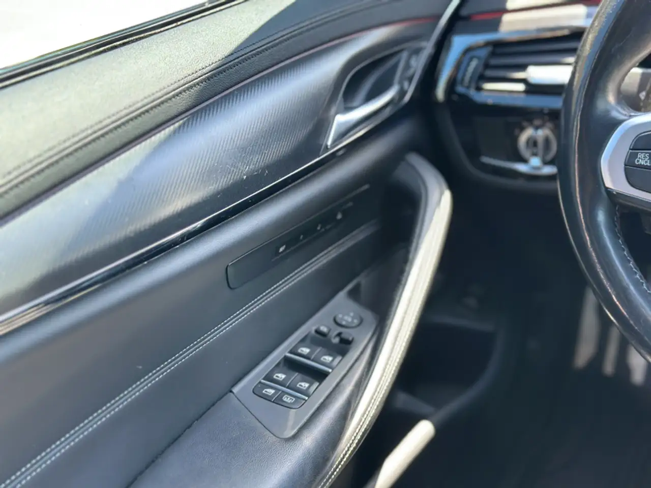 BMW M5 photo BMW M5