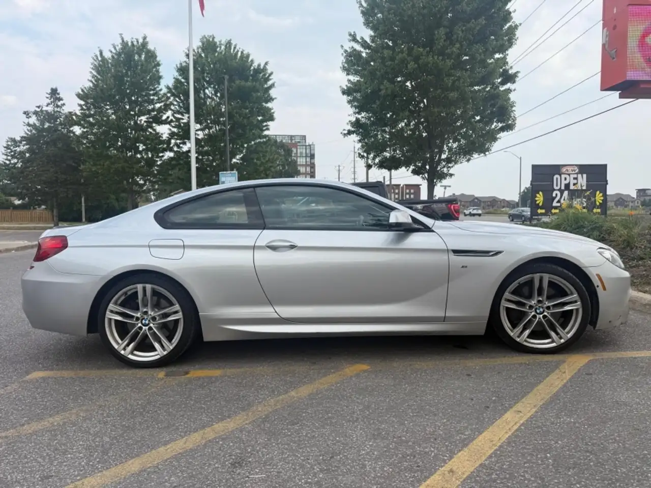 BMW 6 Series снимка BMW 6 Series