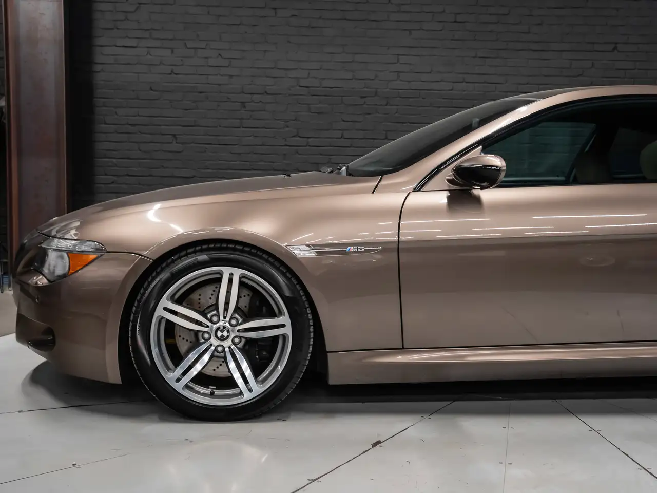 BMW 6 Series снимка BMW 6 Series