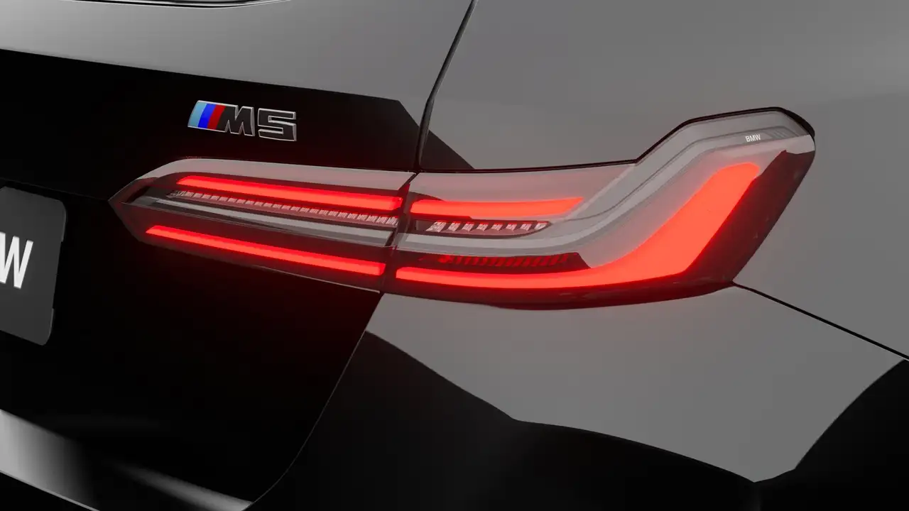 BMW M5 снимка BMW M5