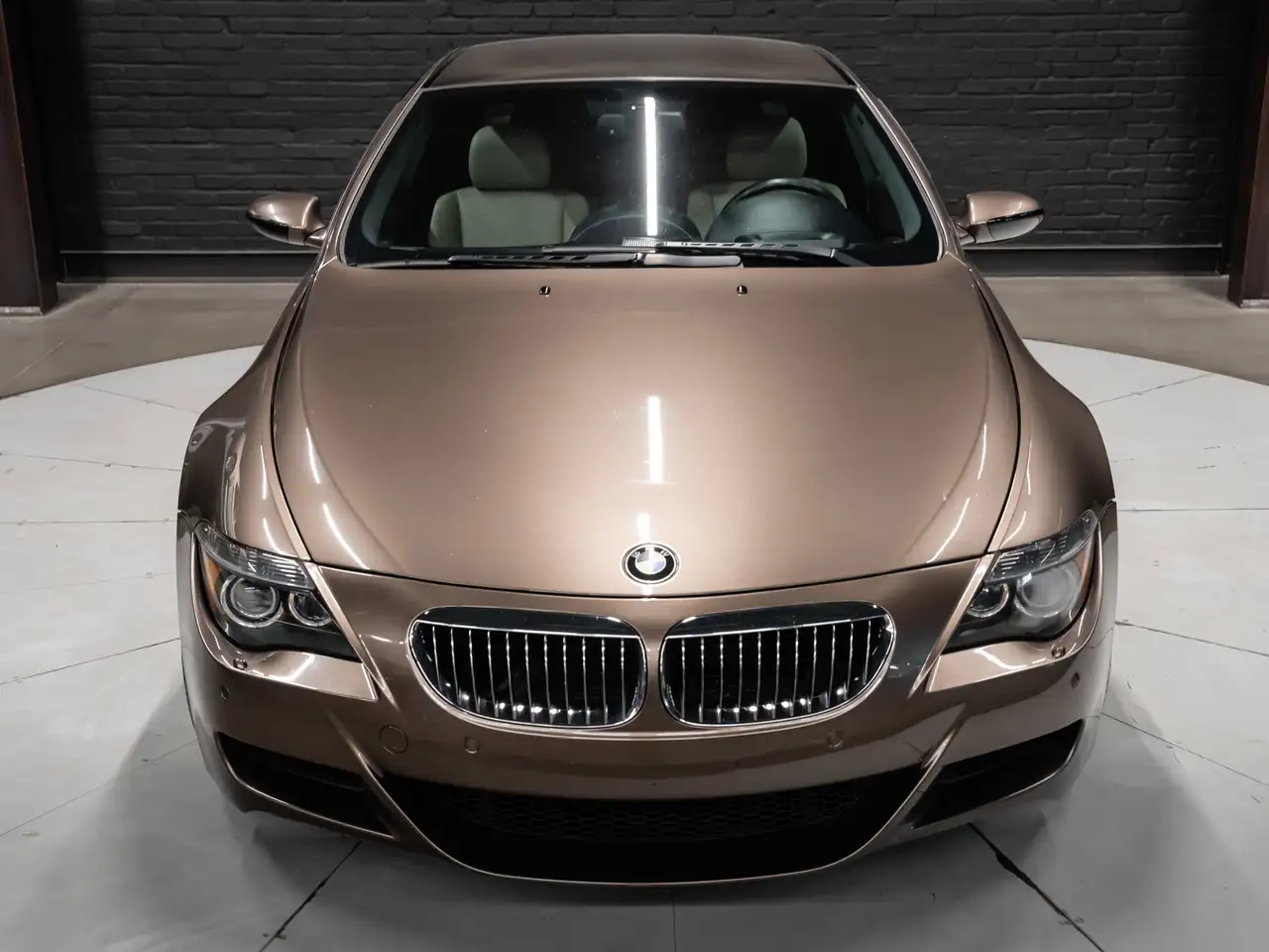 BMW 6 Series снимка BMW 6 Series