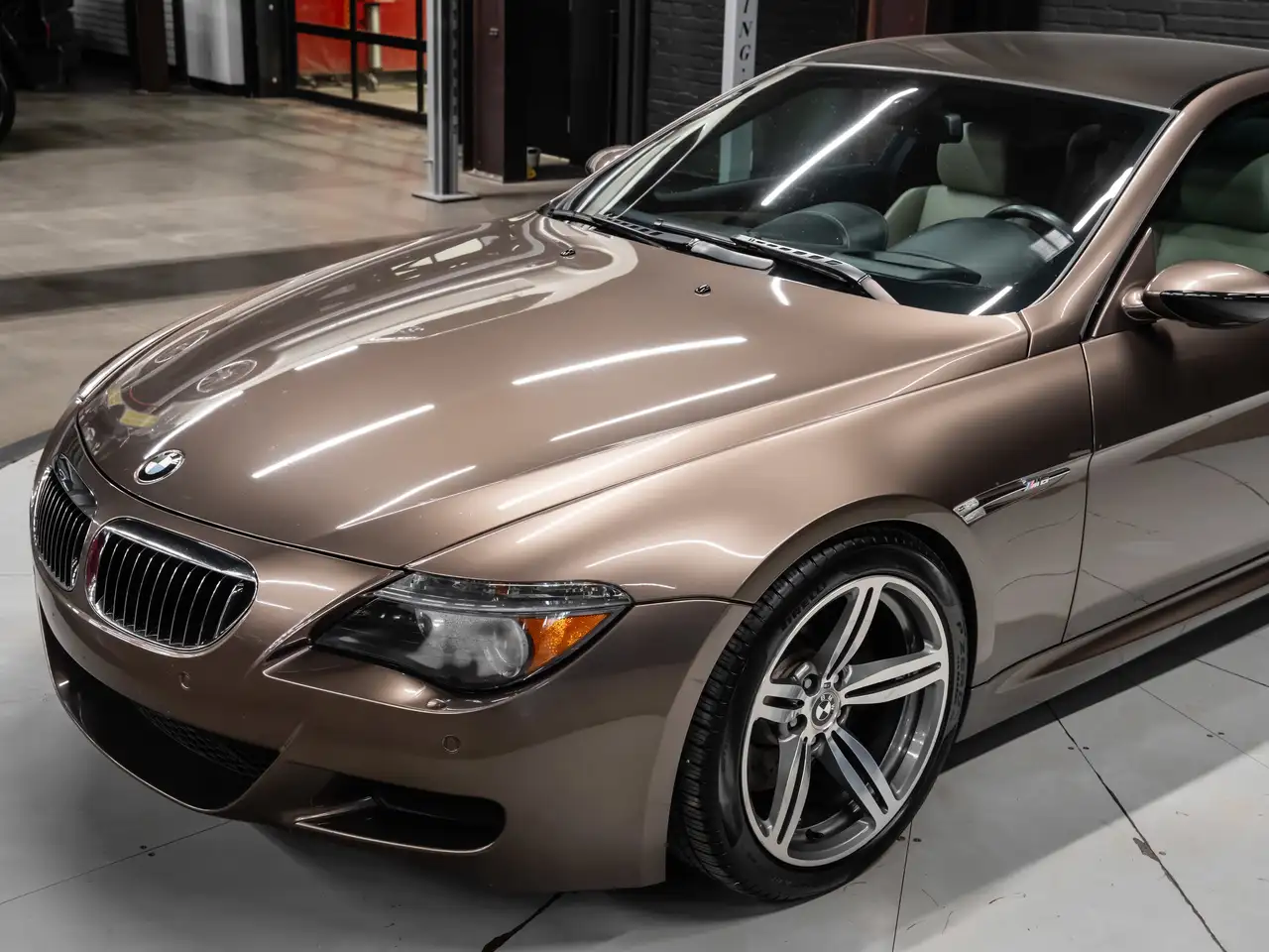 BMW 6 Series снимка BMW 6 Series