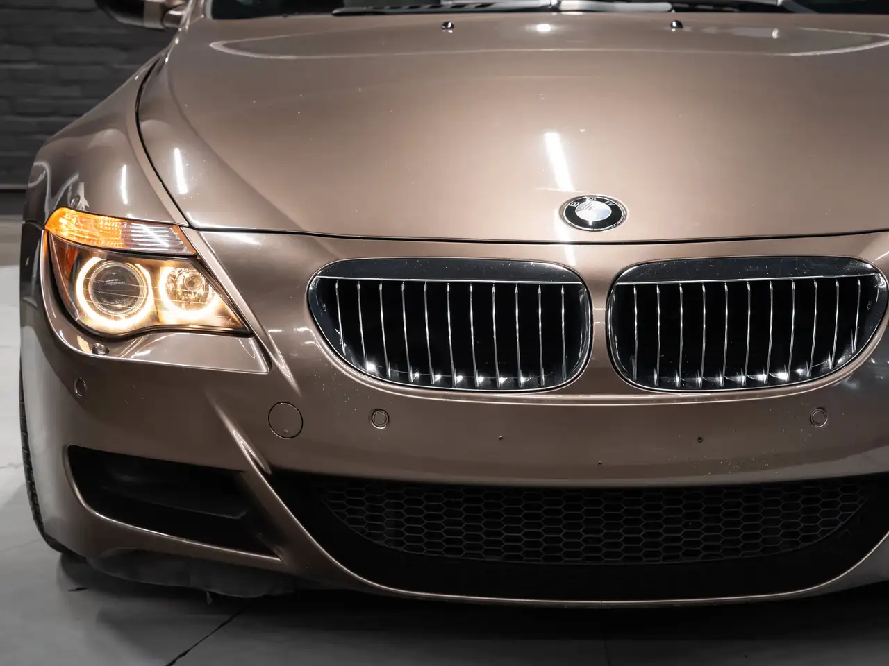 BMW 6 Series снимка BMW 6 Series