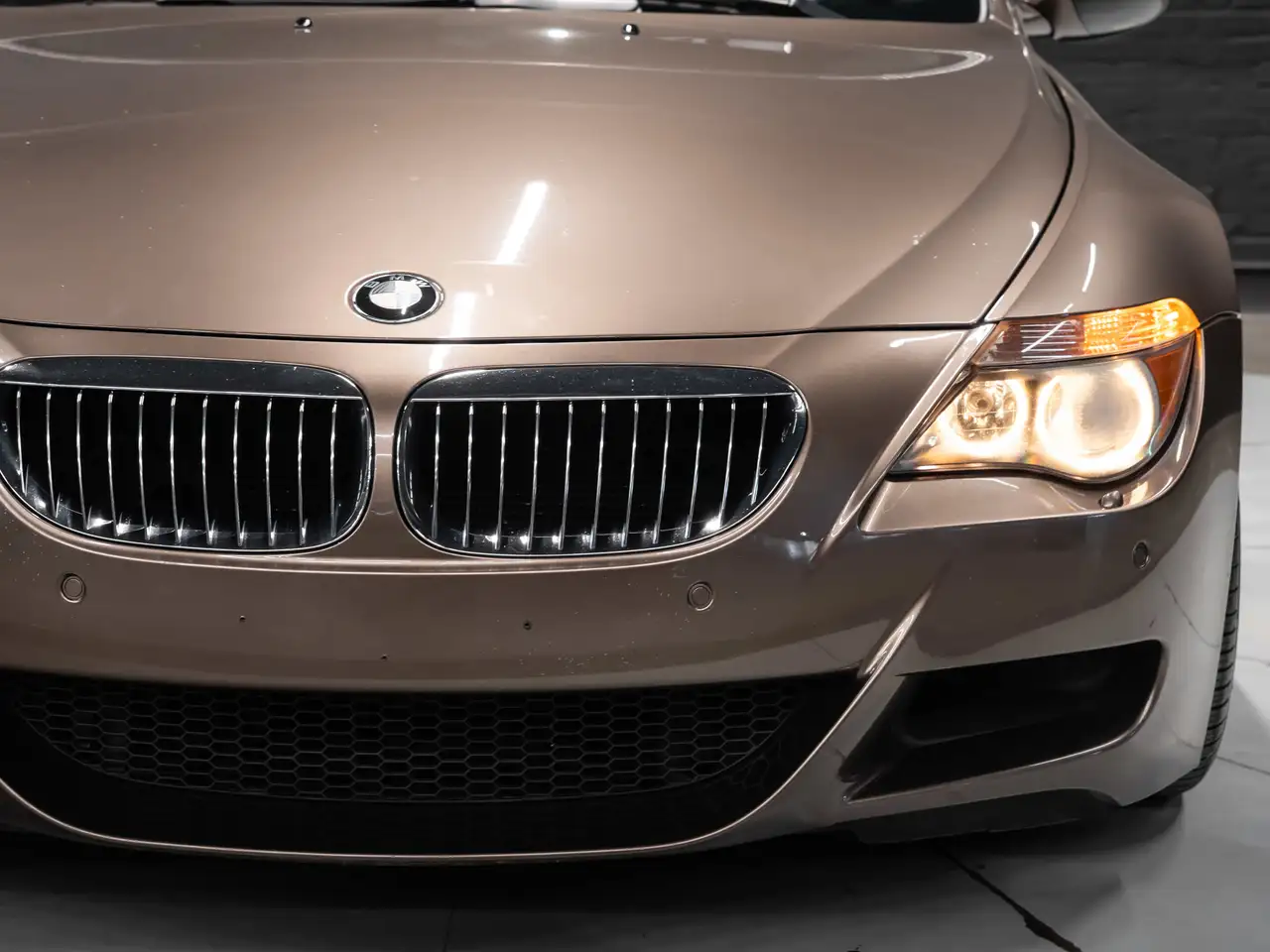 BMW 6 Series снимка BMW 6 Series