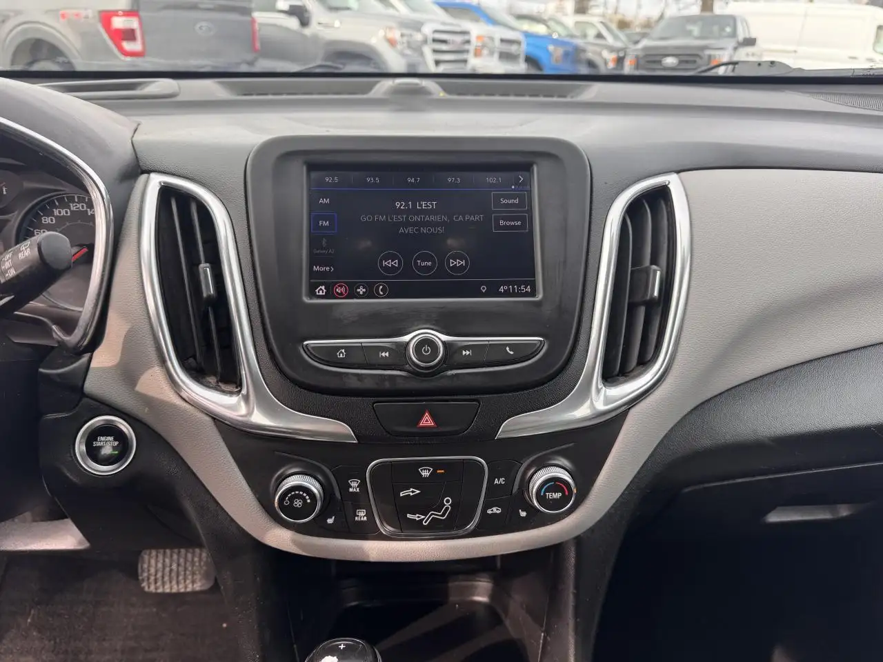 Chevrolet Equinox photo Chevrolet Equinox