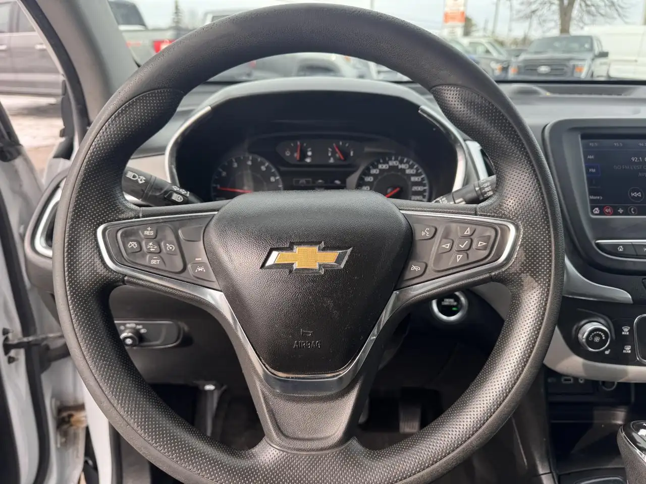 Chevrolet Equinox photo Chevrolet Equinox