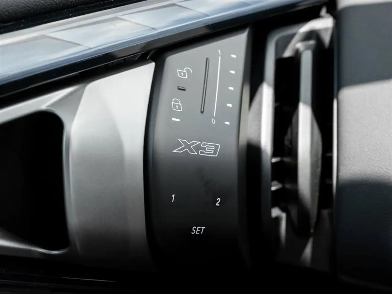BMW X3 photo BMW X3