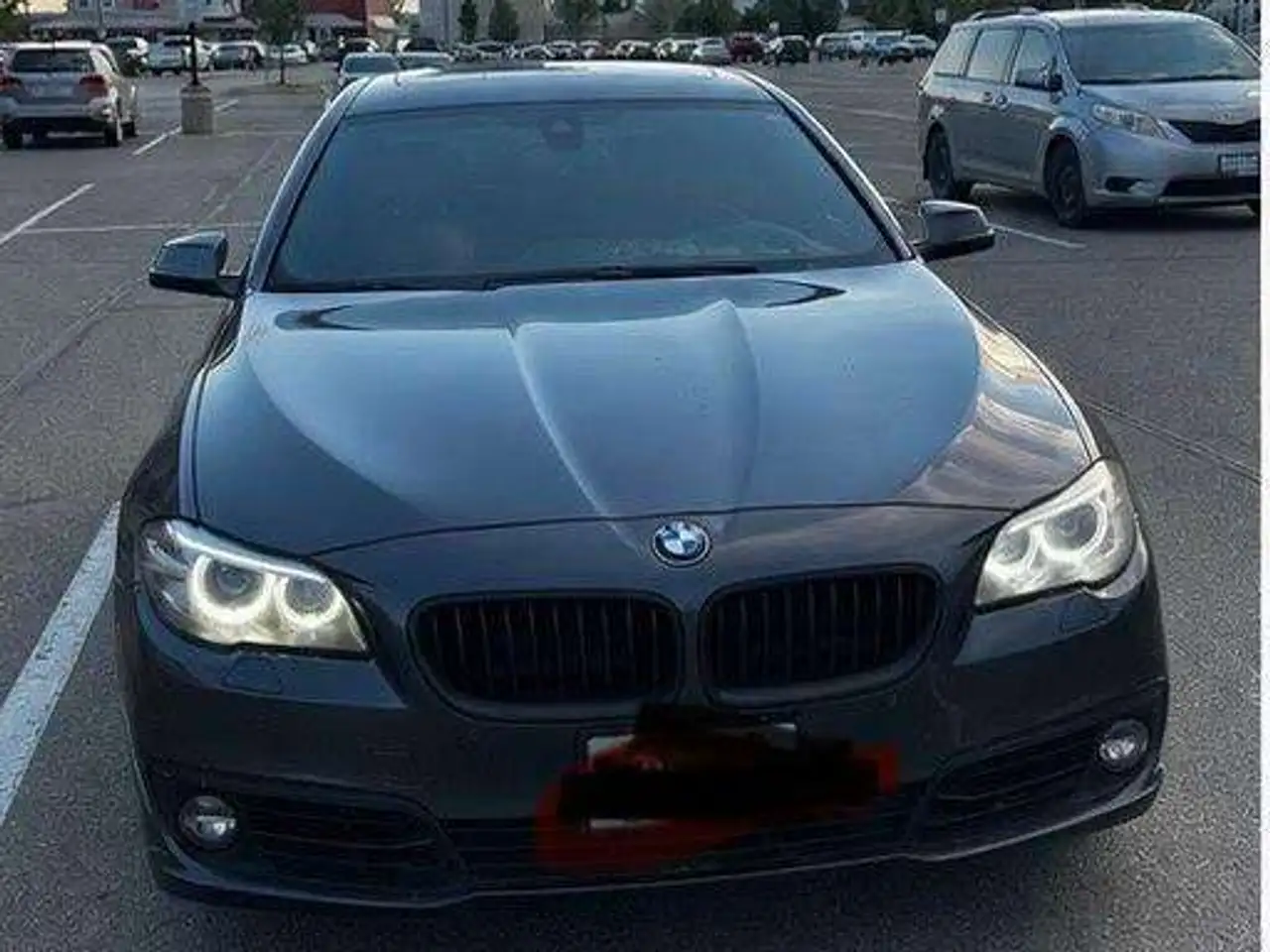 BMW 5 Series снимка BMW 5 Series