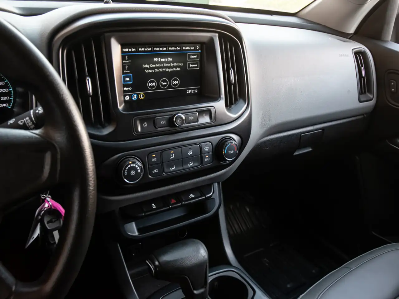 Chevrolet Colorado photo Chevrolet Colorado
