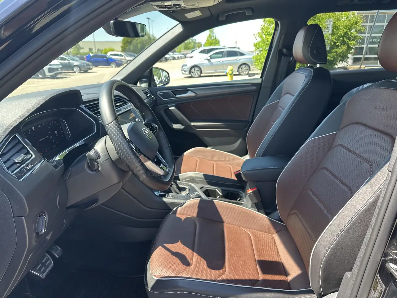 Volkswagen Tiguan снимка Volkswagen Tiguan