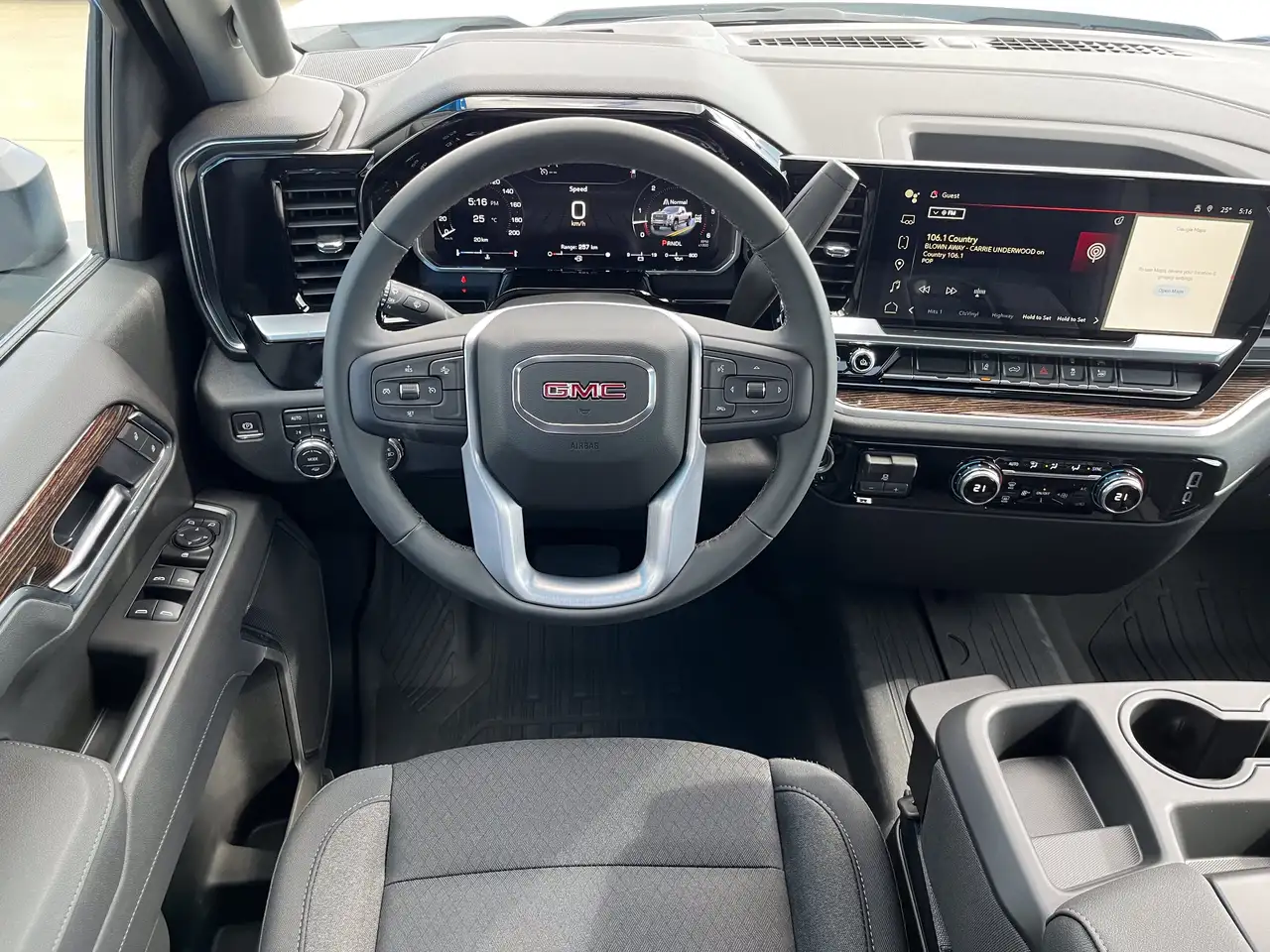 GMC Sierra 3500HD снимка GMC Sierra 3500HD