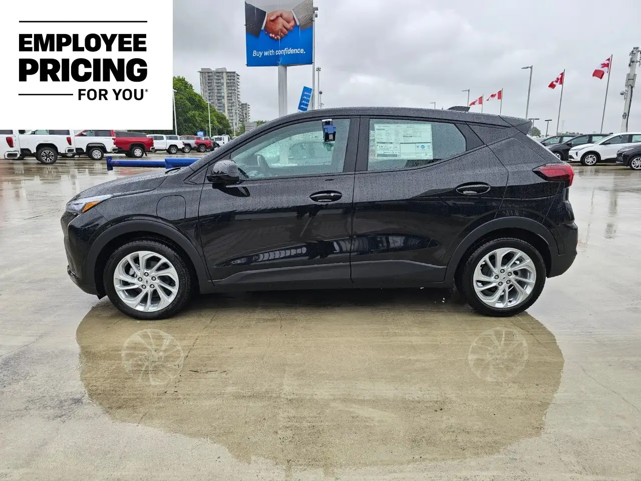 Chevrolet Bolt photo Chevrolet Bolt