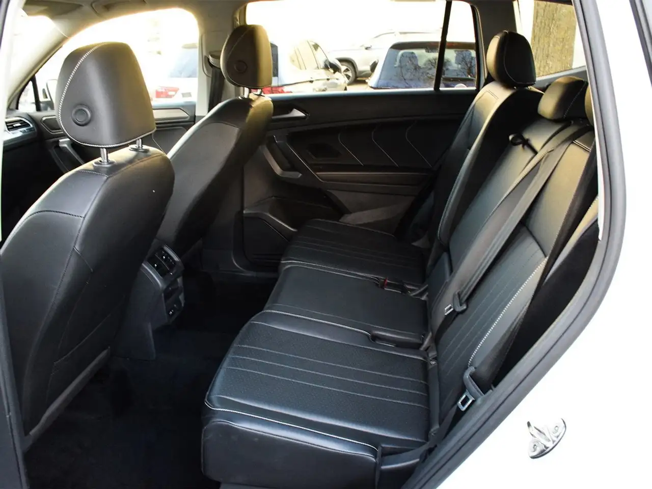 Volkswagen Tiguan снимка Volkswagen Tiguan