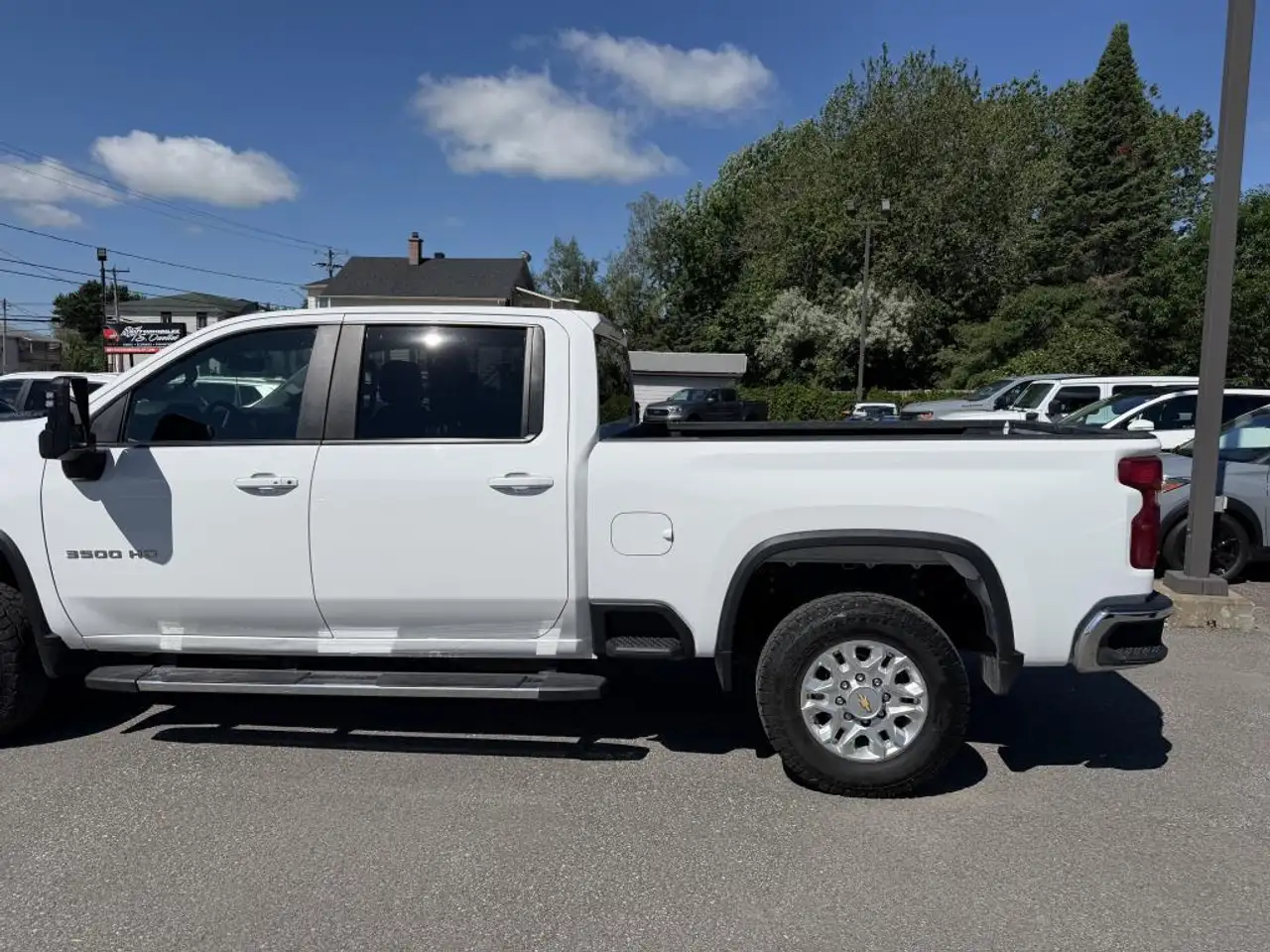 Chevrolet Silverado 3500 photo Chevrolet Silverado 3500
