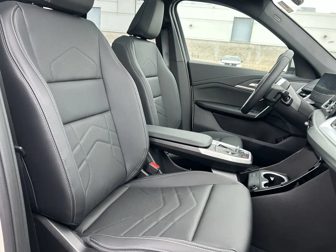 BMW X1 photo BMW X1