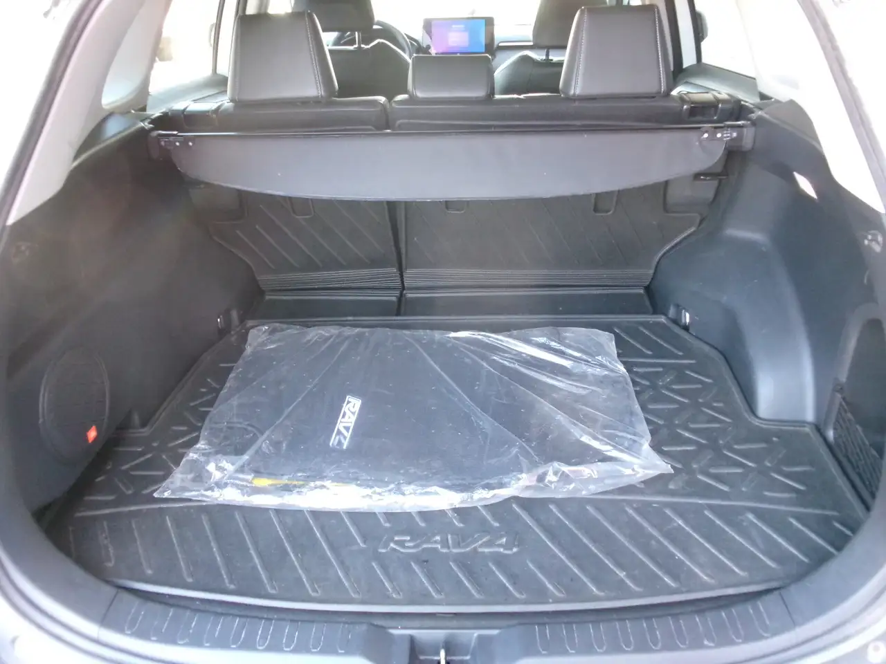 Toyota RAV 4 photo Toyota RAV 4