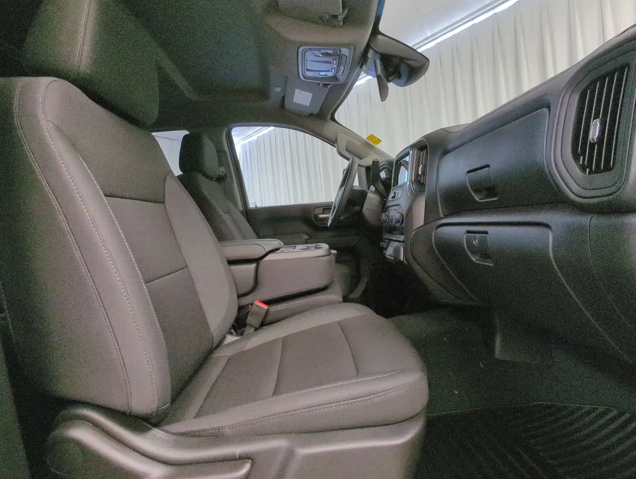 Chevrolet Silverado 2500 снимка Chevrolet Silverado 2500